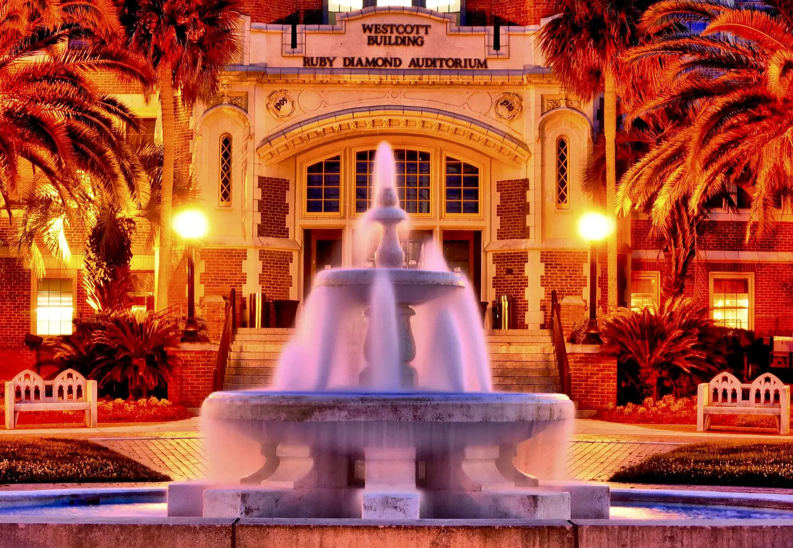 The fountain outside the Westcott Building and Ruby Diamond Concert Hall at Florida State University.